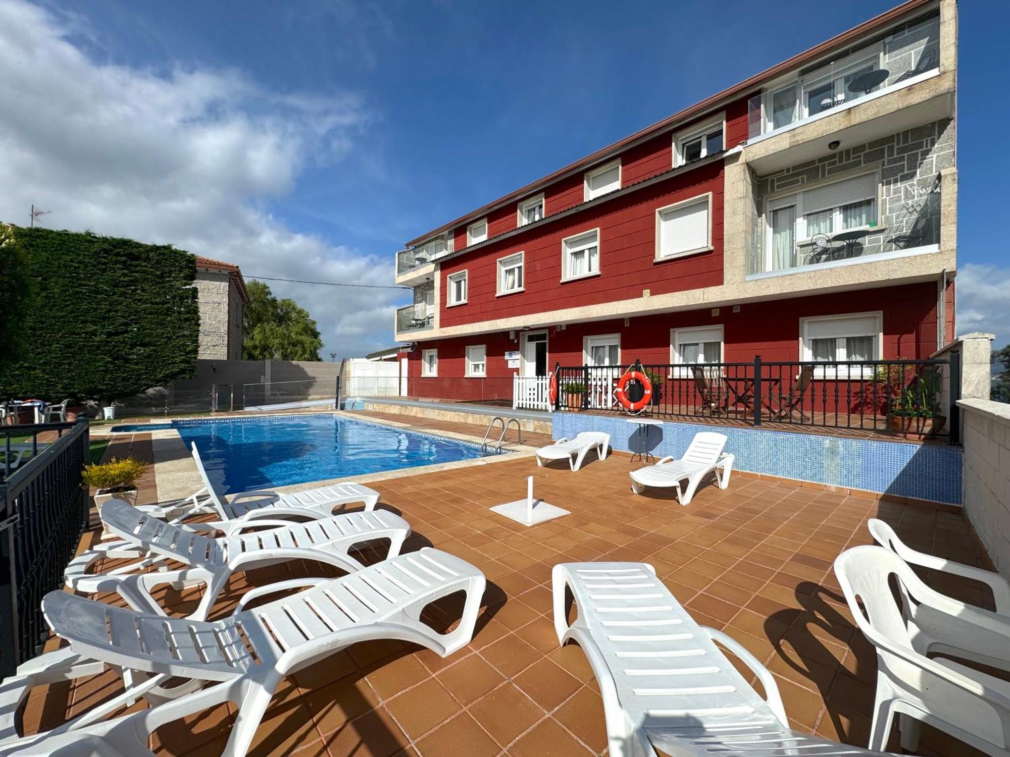 Apartamentos Sinas Playa 락소 외부 사진